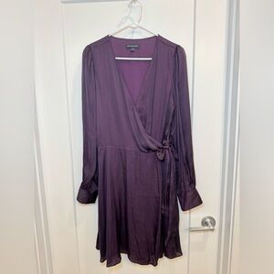 BANANA REPUBLIC Crossed Body Dress